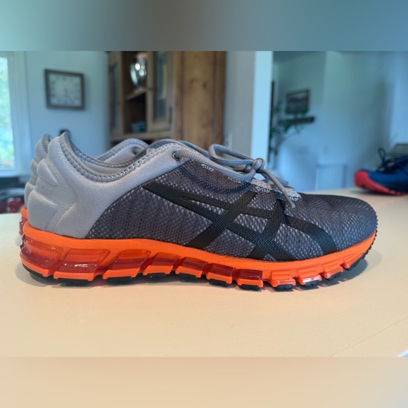ASICS quantum 11.5 - Picture 3 of 7